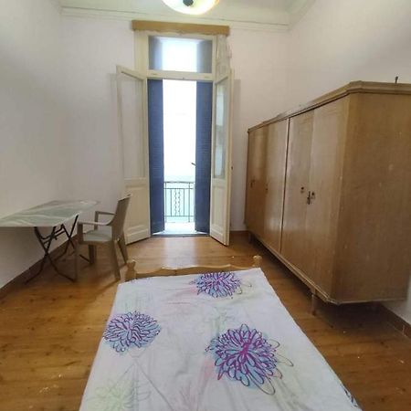 Room No5 A Private Room With Balcony For Men Only And No Ladies Allowed غرفة خاصة للرجال فقط ممنوع السيدات アレクサンドリア エクステリア 写真